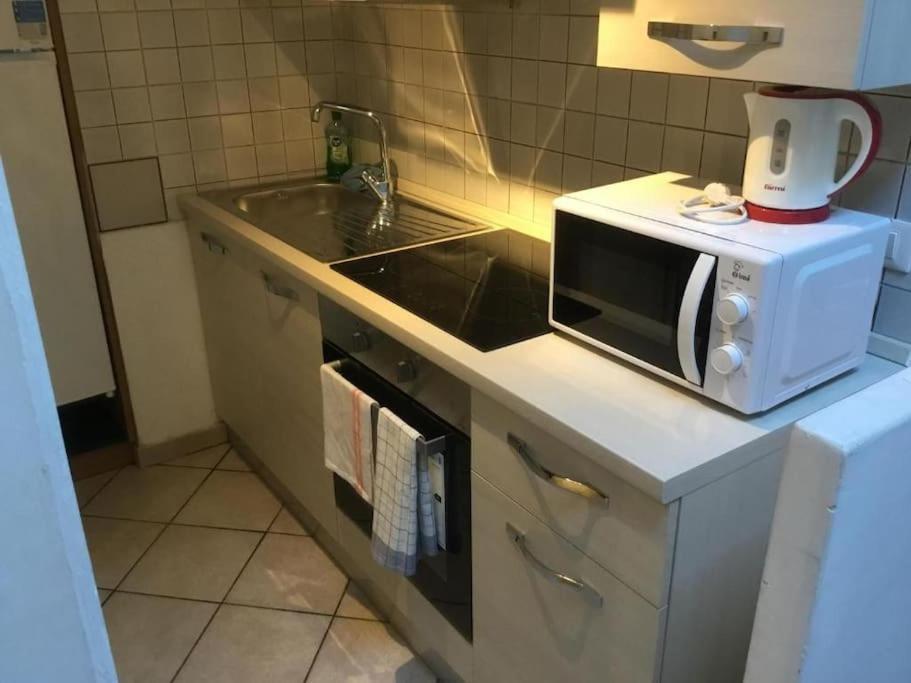 Apartment Close Guglie Bridge Βενετία Εξωτερικό φωτογραφία