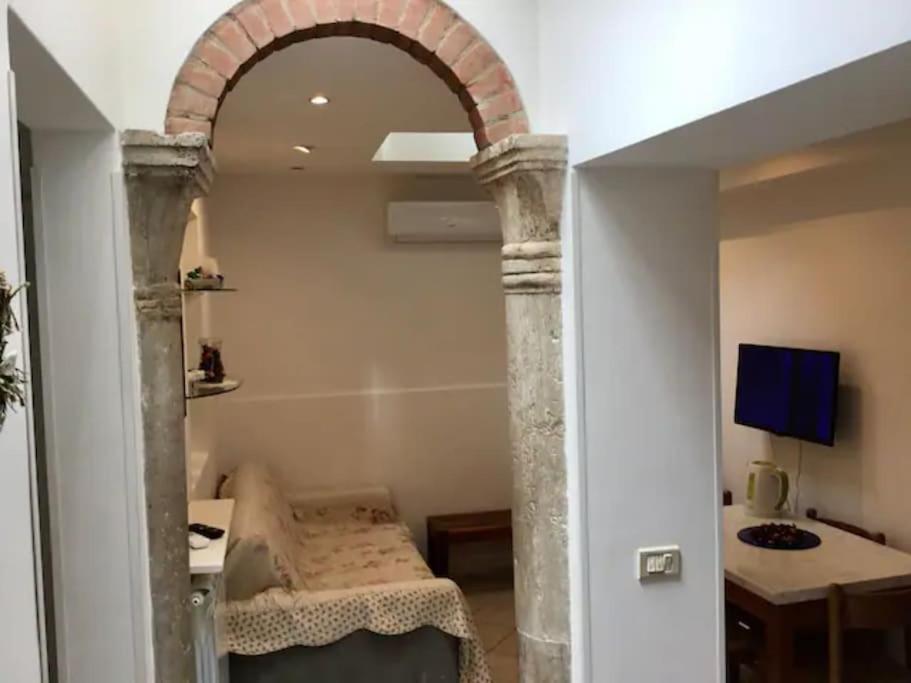 Apartment Close Guglie Bridge Βενετία Εξωτερικό φωτογραφία